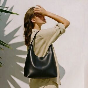 Vintage Style Black Tote Bag 👜-Large Capacity Women’s Shoulder & Crossbody Hobo